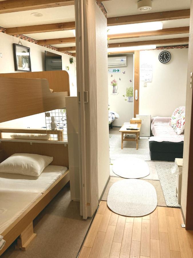 The Familiar Inn ー 旅館ホテル業 Oszaka Kültér fotó